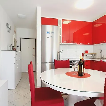 Apartment Ivana *